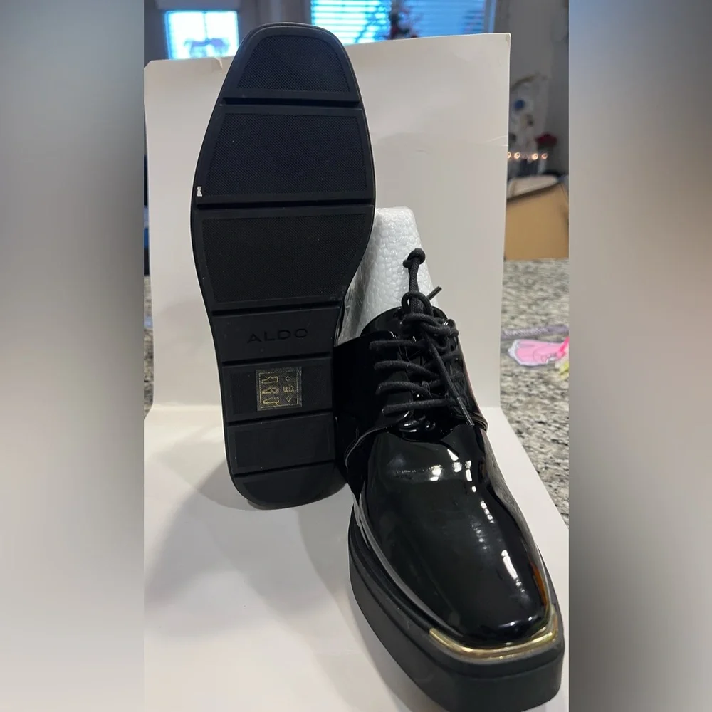Aldo Black Patent Leather Moccasins - Picture 3 of 4